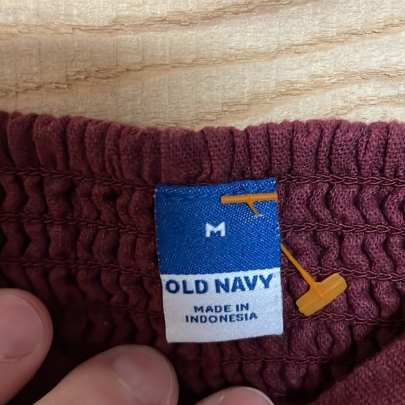 Old Navy size Med Rich Maroon Adjustable Spaghetti Strap Mini Dress with Pockets - Picture 2 of 8